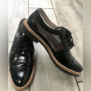 Black Leather/ Mesh Inset Kurt Geiger Shoe Size 6